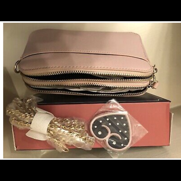 Host Pick💥💥New Swarovski Versatile Clutch Crossbody bag - Picture 3 of 9